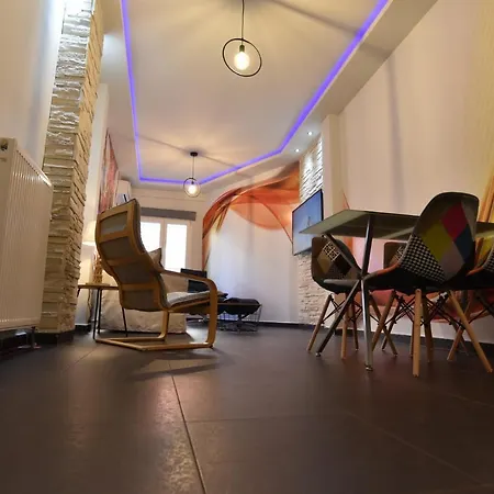 Spacious Designed *